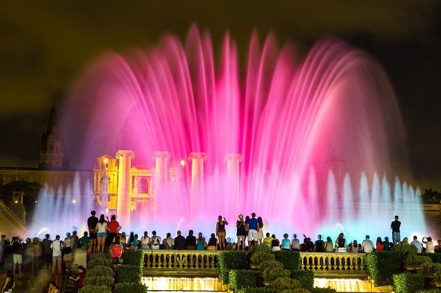 Magic fountain show