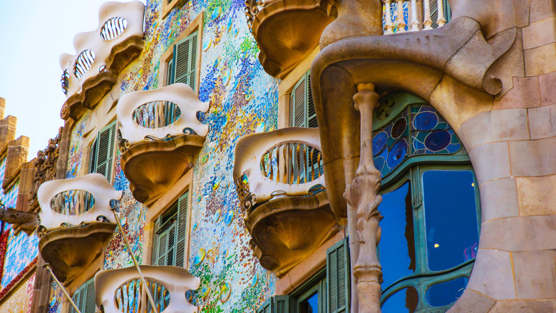 Virtual Culture Class: Gaudí