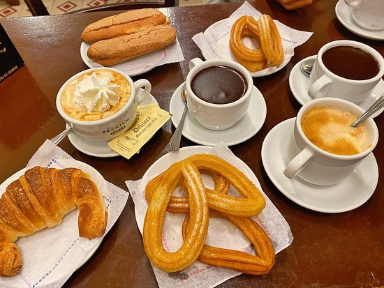 Churros con chocolate