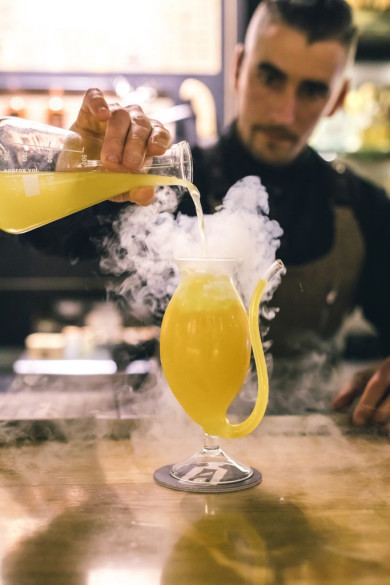 Cocktails night