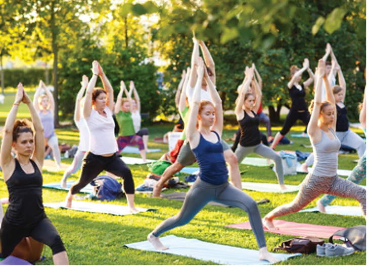Yoga och solnedgång